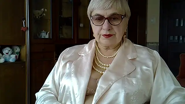 SweetCherry27 online show from 03-06-25, 11:58