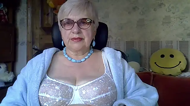 SweetCherry27 online show from 04-22-26, 04:04