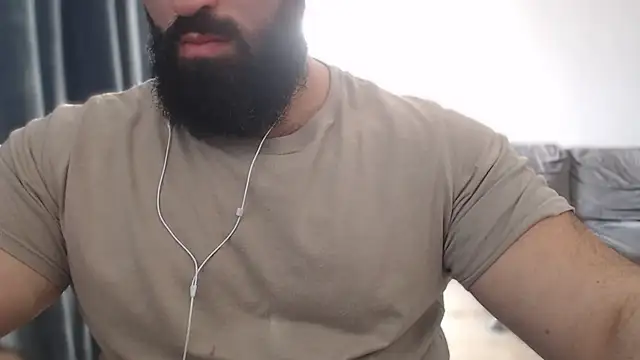 hugemachohandsome online show from 11-12-25, 12:38