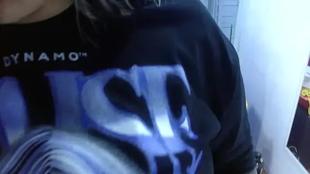 evelin zaens online show from 04-12-26, 04:28