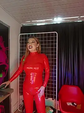 Snapshot of LatexDevil_Blondie chatting on 08-06-26, 03:03 LatexDevil Blondie online show from 08-06-26, 03:03