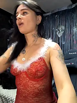 Snapshot of KikiXRed chatting on 12-03-24, 06:49 KikiXRed online show from 12-03-24, 06:49