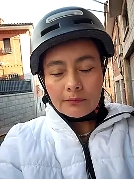 Snapshot of bellapaty chatting on 11-02-25, 08:39 bellapaty online show from 11-02-25, 08:39