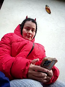 Snapshot of bellapaty chatting on 01-10-26, 11:01 bellapaty online show from 01-10-26, 11:01