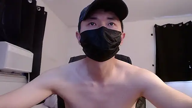 Snapshot of twbobo00715 chatting on 09-10-25, 10:21 twbobo00715 online show from 09-10-25, 10:21