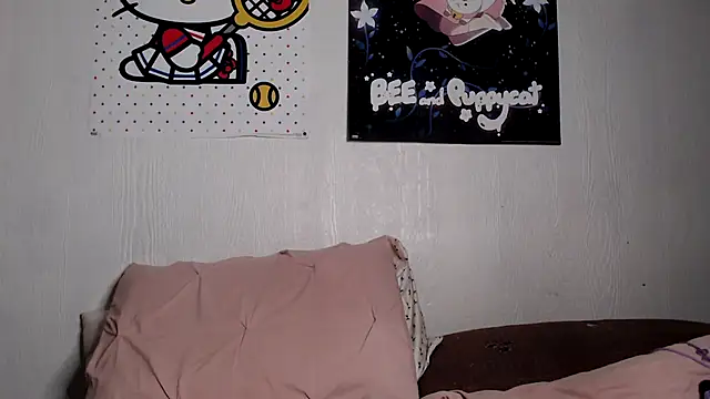 Cupcakecutie449 online show from 03-11-25, 04:54