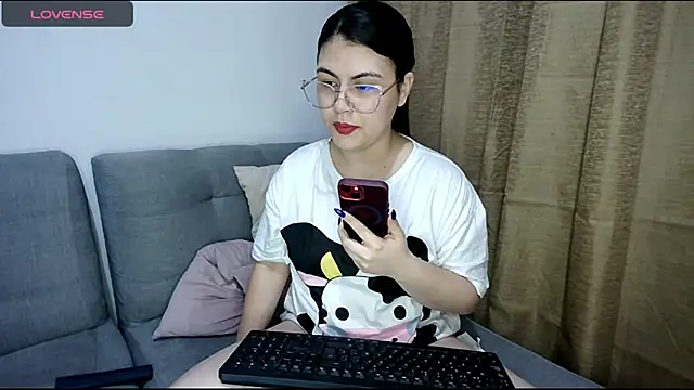 Alexxa 12 online show from 10-08-25, 03:15