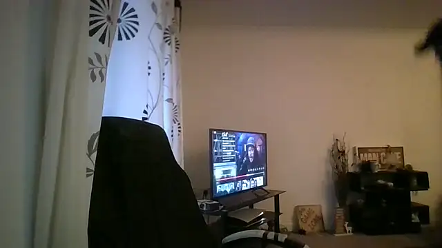 33ENG online show from 02-21-25, 07:23