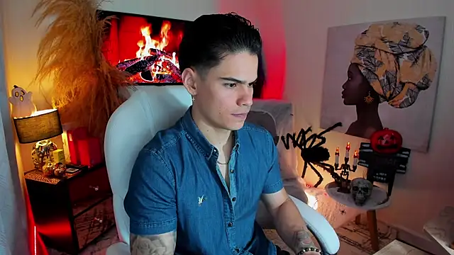 Snapshot of Matias_Murrier chatting on 10-29-25, 11:45 Matias Murrier online show from 10-29-25, 11:45