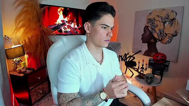 Snapshot of Matias_Murrier chatting on 10-30-25, 11:55 Matias Murrier online show from 10-30-25, 11:55