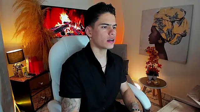 Snapshot of Matias_Murrier chatting on 11-04-25, 12:37 Matias Murrier online show from 11-04-25, 12:37