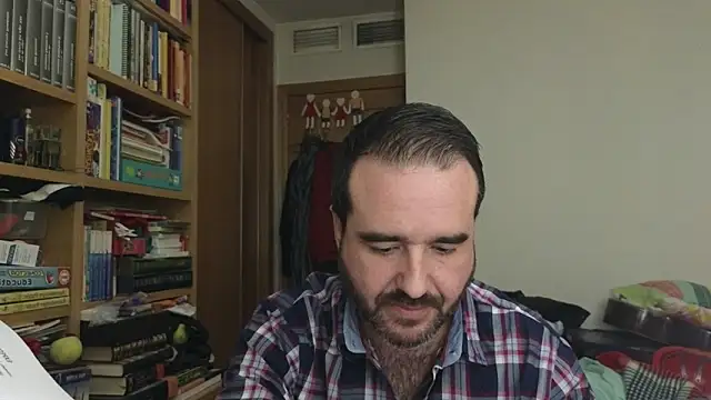 curiosillo83 online show from 02-01-26, 02:43