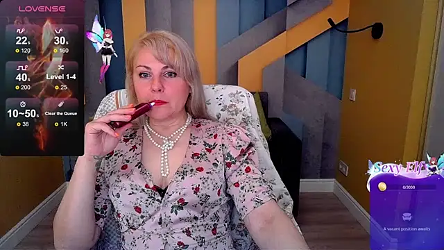 Candy Long online show from 04-23-26, 06:32