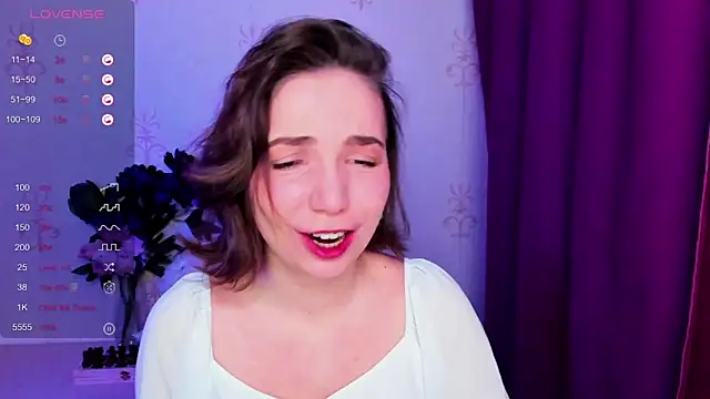 KindHazelHere  online show from 02-04-26, 08:09