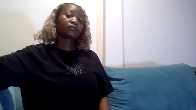 Snapshot of Hardnipples8 chatting on 05-27-26, 03:03 Hardnipples8 online show from 05-27-26, 03:03