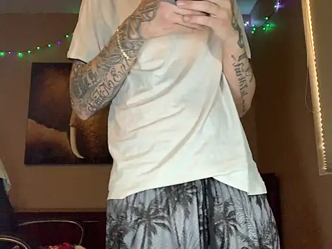 Snapshot of Bwcjoshbanks chatting on 07-29-26, 05:00 Bwcjoshbanks online show from 07-29-26, 05:00