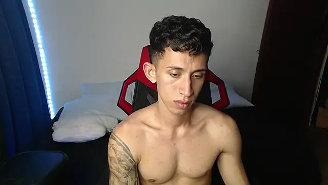 stevenSEX123 online show from 01-04-25, 06:19