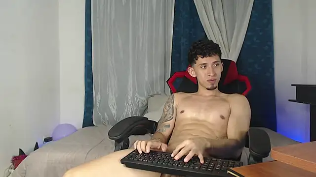 stevenSEX123 online show from 10-10-25, 06:01