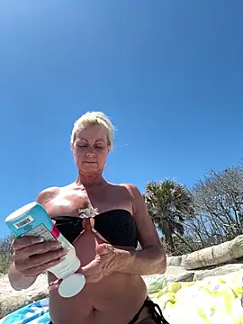 TiffaneyLove online show from 04-24-26, 04:53