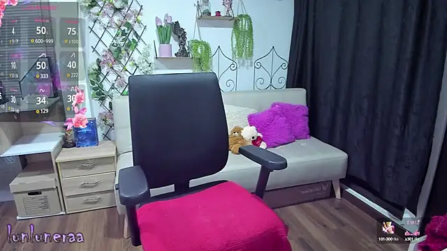 Lunlunera online show from 01-11-25, 04:48