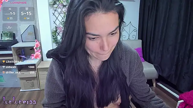 Lunlunera online show from 03-17-25, 10:27