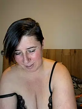 Snapshot of Evalibertinesexy chatting on 03-03-25, 07:49 Evalibertinesexy online show from 03-03-25, 07:49