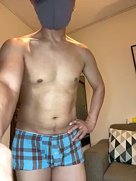 Snapshot of Xianggui chatting on 10-12-25, 10:36 Xianggui online show from 10-12-25, 10:36