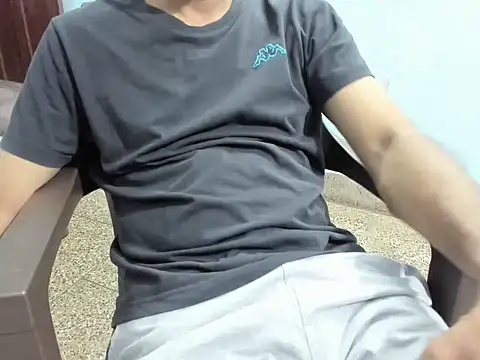 Snapshot of ArjunDeeper chatting on 10-17-25, 05:15 ArjunDeeper online show from 10-17-25, 05:15