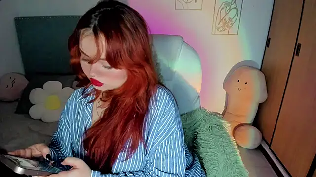 Snapshot of damn_that_booty chatting on 11-09-25, 01:15 damn that booty online show from 11-09-25, 01:15