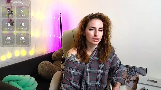 Snapshot of xx_adrihanna_xx chatting on 01-21-25, 06:33 xx adrihanna xx online show from 01-21-25, 06:33