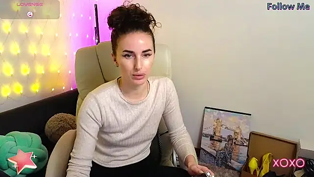 Snapshot of xx_adrihanna_xx chatting on 01-28-25, 04:19 xx adrihanna xx online show from 01-28-25, 04:19