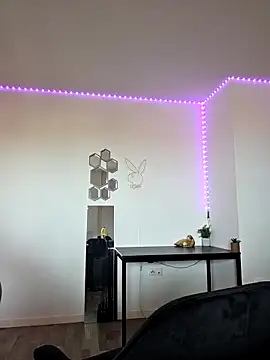 Ladykimberly XOXO online show from 04-22-26, 03:02