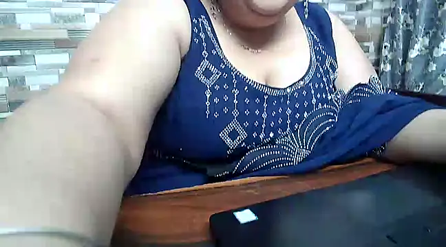 Snapshot of Sexy_raman_ chatting on 01-27-25, 04:52 Sexy raman online show from 01-27-25, 04:52