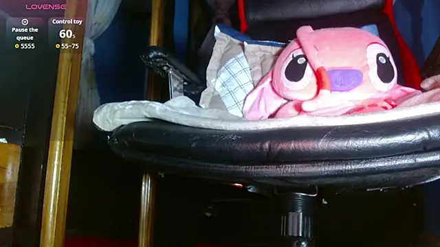 wendy rivera  online show from 04-08-26, 11:10