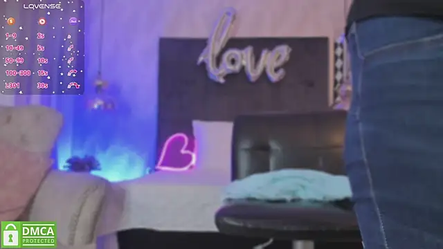 Snapshot of kataliina__ chatting on 03-01-25, 11:17 kataliina online show from 03-01-25, 11:17