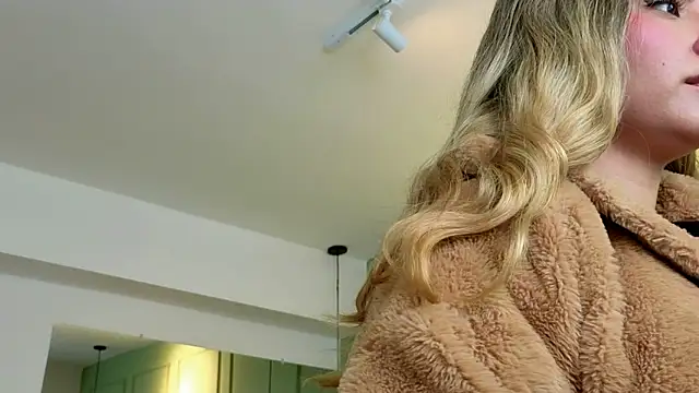 Snapshot of kataliina__ chatting on 09-30-25, 11:48 kataliina online show from 09-30-25, 11:48