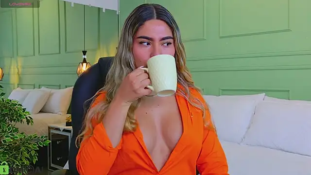 kataliina   online show from 04-23-26, 11:53