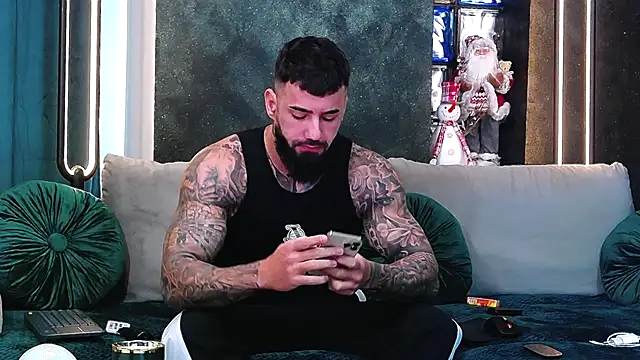 masterkingofmusclee online show from 12-04-24, 08:34