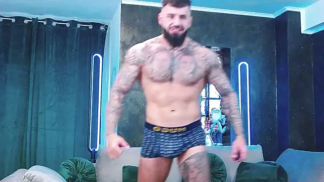 masterkingofmusclee online show from 12-10-24, 10:06