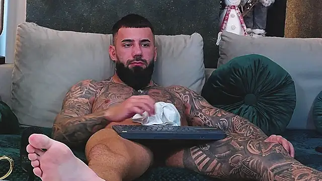 masterkingofmusclee online show from 12-27-24, 12:23