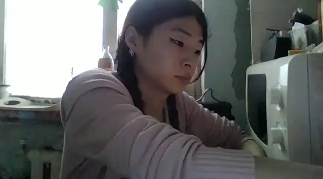 CarlyJoy online show from 02-10-25, 09:58