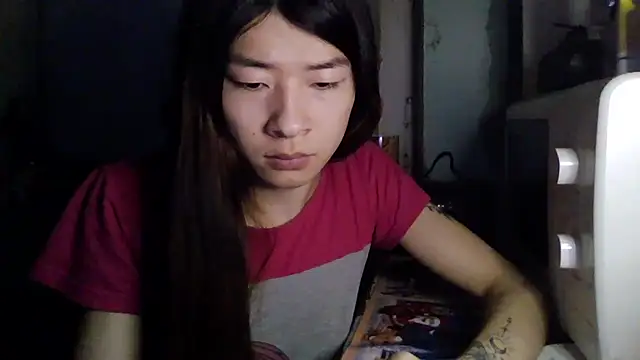 CarlyJoy online show from 02-14-25, 01:18