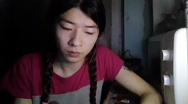 CarlyJoy online show from 02-17-25, 05:10