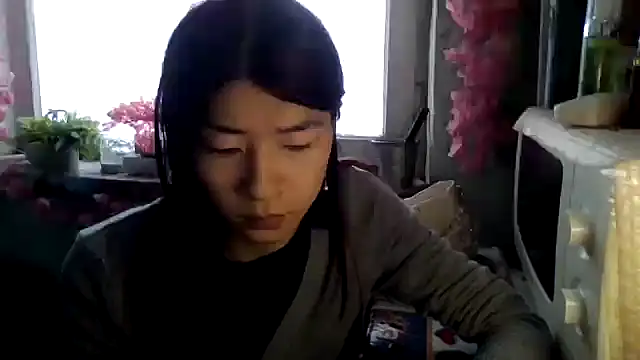 CarlyJoy online show from 11-04-25, 08:02