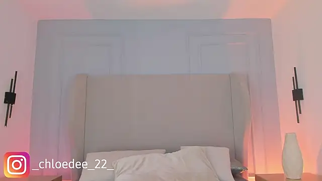 chloe d online show from 02-22-26, 12:47