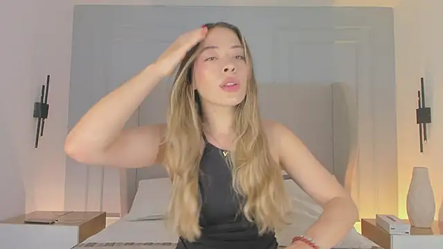 chloe d online show from 04-26-26, 12:58