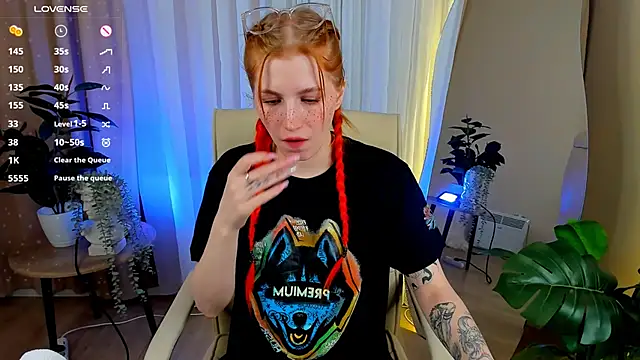 Mira  Blush online show from 02-23-25, 11:36