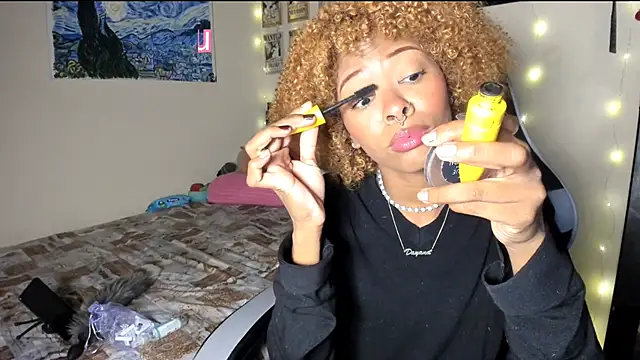 Cristal Jonasxh online show from 02-17-25, 04:31