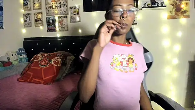 Cristal Jonasxh online show from 11-14-25, 04:44