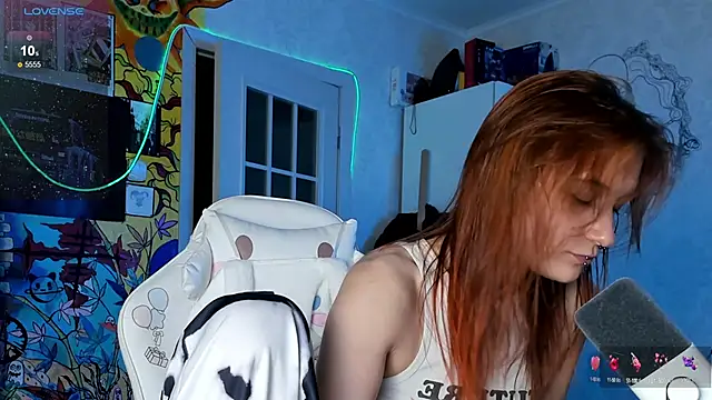 Sunny Mouse  online show from 12-07-24, 01:40